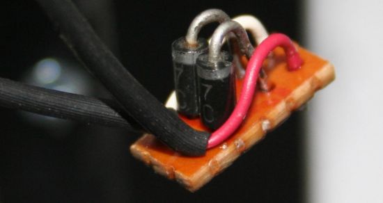http://www.hamradio.cc/images/forum/mods/icom_ic-77_Ham-TX-exp-2.jpg